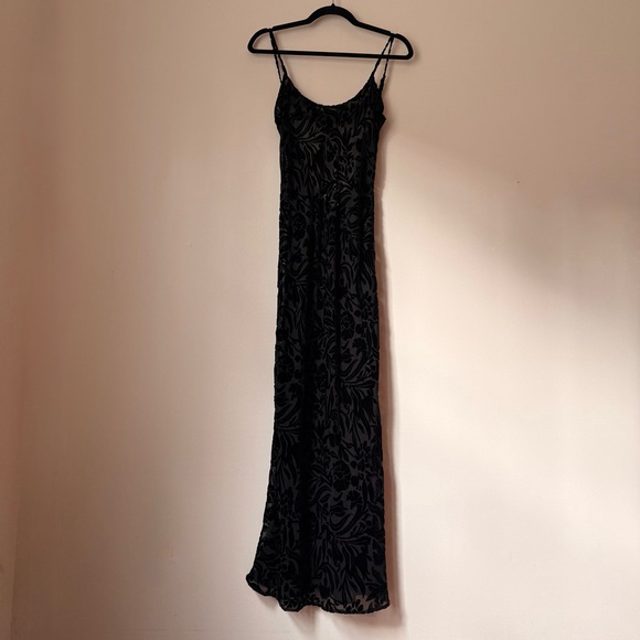 Victoria Secret Black Burnout Velvet Floral Slip Dress Maxi with Thigh Slit, M - Picture 5 of 13